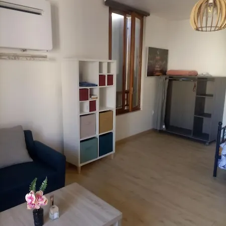 Le Sept 2 Διαμέρισμα *